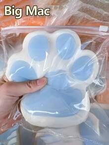 1pc Silicone Cat Paw Toy, Grape Texture, Slow Rebound, Durable, Large/Medium/Mini Cute Cat Paw Squeeze Toy, Children/Adult Stress Relief, Children's Day Gift, Holiday/Birthday Gift, Gift, Children's Toy, Holiday Gift, Party Favor, Christmas/Halloween/Thanksgiving Gift (Card Style Randomly Sent) - Cat's Paw - View 3