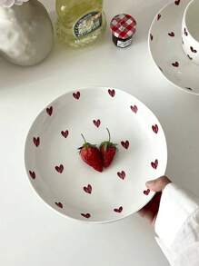 1pc Cute Red Heart Ceramic Dinner Plate, 6inch/8inch Option, Home Afternoon Tea Cake Dessert Plate, Western Steak Pasta Plate, Fruit Salad Plate, Veggie Plate, Holiday Gift For Boyfriend/Girlfriend, Family