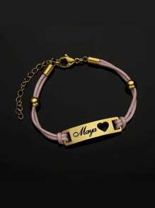 这款手链拥有复古简约的风格，支持个性化定制，外观可爱迷人。无论是开学季佩戴、周年纪念日送礼，还是生日礼物，都是理想之选。