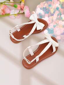 1 双儿童夏季凉鞋，蝴蝶结装饰，时尚休闲，适合旅行、海滩、女孩日常穿着