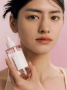 SKIN1004 100毫升马达加斯加积雪草毛孔细致清新安瓶，晶莹剔透，快速吸收，如云般轻盈的精华液，平衡油脂，不油腻配方，适合敏感肌肤，卫生真空瓶，运动后焕新，日常T区护理，韩国化妆品，100毫升/3.38液体盎司。 - Centella Poremizing Fresh Ampoule - 查看 6