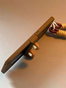 Ốp lưng điện thoại màu nâu mờ hình trái tim dễ thương có giá đỡ tai nghe, tương thích với Samsung Galaxy Z Flip7 Flip6 ZFlip5 ZFLIP4 Flip3, kèm dây đeo nylon chống rơi, có thể gập lại, vỏ cứng PC. - màu nâu - Xem 8