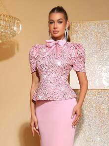 Novo conjunto de duas peças feminino, elegante e sensual, com top de manga curta e saia longa com laço bordado com diamantes brilhantes, feito à mão com miçangas. Ideal para banquetes formais e festas de fim de ano. - Rosa - Ver 9