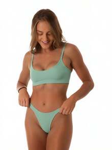 Unmissable Comfortable Bra And Panty Set - Mint Green - View 2