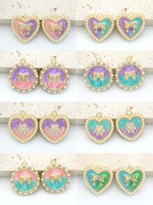 4 件珠光渐变蝴蝶结、心形和圆形吊坠 DIY 珠宝配饰，复古奢华耳环、项链，适合日常佩戴