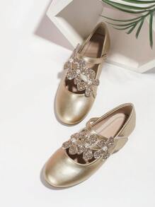 女童甜美休闲平底鞋，春夏