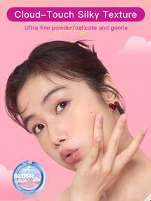 Essence Cardiac Powder Blusher / Essence Blush Crush! - Champagne Cloud - 4.5g - Champagne Cloud - View 5