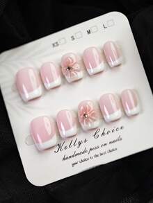 10 móng tay giả vuông ngắn kiểu dáng thanh lịch màu hồng và trắng, móng giả thủ công kiểu Pháp hình hoa 3D, hình hoa hồng, đính đá nhỏ ở giữa hoa, sang trọng nhưng ngọt ngào lãng mạn, thích hợp cho sử dụng hàng ngày, hẹn hò, du lịch mùa hè, món quà hoàn hảo cho phụ nữ và các cô gái, dụng cụ làm móng thủ công. - Nhiều màu - Xem 6