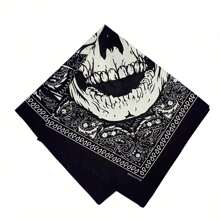 1pc Solid Color Bandana - Skull & Vintage Paisley Print Square Scarf, Black & White, Machine Washable, Unisex Motorcycle Riding Outdoor Fashion Accessory, Motorcycle Gear, Avant-Garde Fashion Piece, Exquisite Pattern Design, Halloween Skull Print Bandana Skull Paisley Pattern Polyester