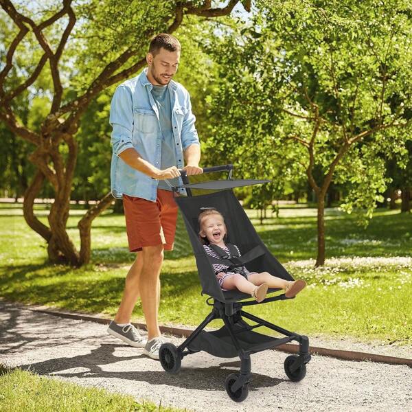 Kinderwagen Kompakt – Leichter Reisebuggy für Flugzeuge mit Tragetasche, verstellbarem Sonnendach, 360°-Schwenkrädern & 3-Punkt-Sicherheitsgurt (67x45x97 cm)