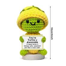 1 pezzo Tartaruga all'uncinetto positiva - Regalo ispiratore per le donne - Sei semplicemente fantastica come una tartaruga - Regalo di Natale, compleanno, apprezzamento e ringraziamento per collega, sorella, amica, insegnante - Multicolore - Visualizzare 7