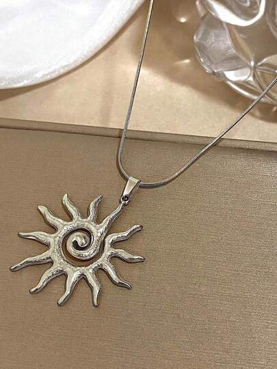 1pc Vintage Sun Totem Pendant Necklace, Women's Stainless Steel Chain Necklace, Daily Party Jewelry Gift, 18K Gold