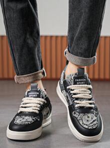 Zapatillas deportivas versátiles para exteriores, cómodas, de uso diario, con estampado clásico de oso de dibujos animados y estampado aleatorio de colores mixtos