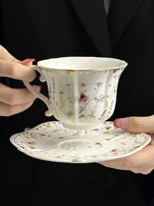 1 set de taza de café y platito de cerámica con pintura dorada retro, con patrón floral rosado pintado a mano, elegante juego de té de la tarde/café, taza de alta calidad para la oficina, regalo para vacaciones o vuelta al colegio