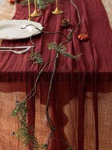 1pc Burgundy Solid Color Table Runner, Party Table Centerpiece Decor Tablecloth, Kitchen Decor Table Cover, DIY Ruffle Table Runner, Birthday Table Runner, Wedding Decor, Wedding Tablecloth, Party Home Decor - Burgundy - View 3