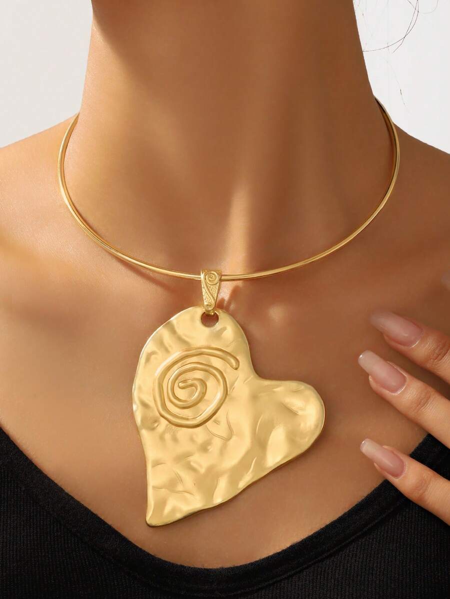 1 件金色心形吊坠项链，简约金属袖口颈链，女士项链首饰适合日常佩戴，夏季度假