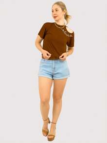 Cropped Blouse With Off-The-Shoulder Cutout, Shoulder Opening, With A Localized Print, Love Viscolycra, Asymmetrical, Blogger - Rust Brown - View 4