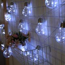 太阳能复古爱迪生灯泡串 - 新款铜线，8 种照明模式 | 防虫 PET，耐用塑料，节能 | 室内/室外，露营使用 | 节日照明（感恩节、万圣节、圣诞节）、花园、草坪和小路氛围的理想选择 - 彩色 - 查看 2