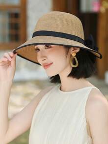 1 件女士夏季遮阳帽，时尚简约宽边帽，百搭蝴蝶结设计，适合夏季防晒，款式随机带抽绳