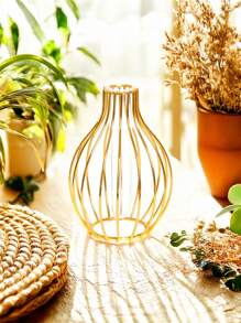 1 件创意灯笼形花瓶，现代几何金属和塑料内盆花瓶，高品质电镀金，多功能，各种植物仿真花，绿植，非常适合婚礼和派对，非常适合装饰所有家居装饰场所