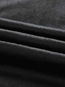 秋冬季保暖内衬户外休闲运动多口袋连帽夹克，男士款，轻便拉链保暖外套，适合徒步、钓鱼、跑步、休闲户外活动，是送给男友、丈夫、父亲的绝佳礼物，抓绒材质。 - 黑色 - 查看 11