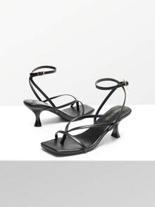Women's Minimalist Low Kitten Heel Ankle Strap Thong Sandals, Sexy Square Toe Sandals With Fashionable Heel - Black - View 8