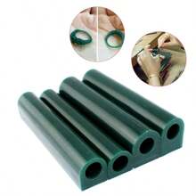 1 pezzo Tubo di cera da intaglio per la realizzazione di anelli, forniture per la fusione a cera persa, cera da modellazione dura per la realizzazione di stampi per la fusione di anelli in gioielleria, con strumento per intagliare la cera, anello in cera intagliato pratico, tubo, anello, striscia di cera, anello verde, stampo per la realizzazione di gioielli, cera intagliata speciale per la realizzazione di modelli, tubo di cera circolare, anello, anello di cera, tubo di cera intagliata solida, utilizzato per stampi di fusione di anelli