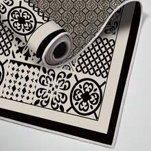 HECHO EN TURQUÍA. Alfombra turca antideslizante con estampado digital Pearl – AL4008. Suave al tacto, lavable y con reverso de fieltro antideslizante. Moderna alfombra decorativa, ideal para salón, dormitorio, cocina, pasillo o entrada. Disponible en 5 tamaños (40*60, 50*120, 50*160, 50*80, 60*100 cm). Secado rápido, muy absorbente, diseño suave y cómodo. Apta para uso en interiores y exteriores.