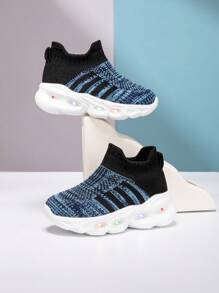 2025 Nuovi Stilosi Bambini/Bambini Piccoli Moda Casual Carino Durevole Antiscivolo Suola LED Luce-Up Comoda Morbida Breathable Odor-Resi in rete Rete senza lacci Per Esterno/Interno Walking R scarpi sportivi