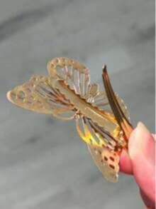 Y2K 金色蝴蝶发夹 8 件装 - 女士空心金属合金发夹，时尚发饰，防滑握把，适合稀疏头发，春夏爪夹（可爱复古闪亮）返校季 - 彩色 - 查看 8