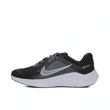Zapatillas de running de mujer Nike Quest 5 de caña baja DD9291-002 - Negro - Ver 1