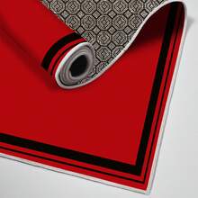 HECHO EN TURQUÍA. Alfombra turca antideslizante con estampado digital Pearl – AL4007. Suave al tacto, lavable y con reverso de fieltro antideslizante. Moderna alfombra decorativa, ideal para salón, dormitorio, baño, pasillo o entrada. Disponible en 5 tamaños (40*60, 50*120, 50*160, 50*80, 60*100 cm). Secado rápido, muy absorbente, diseño suave y cómodo. Apta para uso en interiores y exteriores.