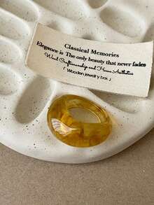 1 Stück asymmetrisch geformter minimalistischer Modeschmuckring aus Harz, geeignet für den täglichen Gebrauch, Partys, Urlaubsoutfits, Damen einfacher eleganter Retro-Stil personalisierter Ring, einzigartiges Design, ideal als Geschenk zum Lehrertag, Muttertag, Valentinstag, Abschluss, Festivalgeschenke (handgefärbter Batikeffekt, Farbabweichungen sind normal)