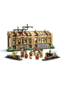 LEGO Harry Potter™ Hogwarts Castle™: Herbology Class GIRLS FIRST 76445 - Multicolor - View 2
