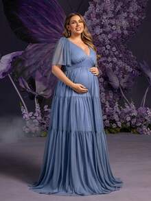 Faeriesty Dressalisa Chic Plus 孕妇 V 领蝴蝶袖长裙 - 飘逸荷叶边设计，适合婚礼、迎婴派对、正式活动、孕妇摄影 - 霧霾藍 - 查看 8