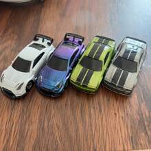 1/64 比例迷你遥控漂移车 2.4G 4WD 越野赛车，快速遥控车，配有漂移轮胎、障碍物、LED 灯，非常适合桌面和房间玩汽车玩具，是送给青少年和成人的理想礼物