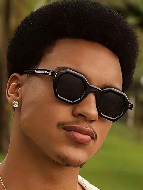 1 Pair Men's Black Polygon PC Frame Solid Color Rivet Casual Vintage Street Style Fashion Glasses