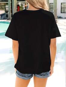 Customized Women's T-Shirts - Add Your Photos (Badge Pattern/Couple Photo/Family Photo/Selfie/Pet), Design Your Own Personalized Printed T-Shirt As A Gift For Your Girlfriend, Couple Date Shirt, Etc., Suitable For Anniversary, Valentine's Day, Mother's Day, Birthday, Festival, Etc. Comfortable And Casual, Custom Couple Shirts, Women's Tops, Custom Pattern Tops, Women's Short Sleeve T-Shirts, Tops - 黑色 - 查看 3