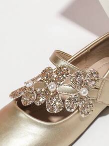 女童甜美休闲平底鞋，春夏