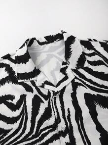 2 件男士休闲条纹印花衬衫和短裤套装，夏季服装