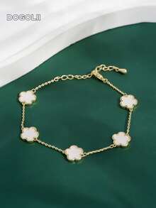 1 件简约可爱金色五瓣花设计手链，微镶嵌锆石铜，适合日常佩戴、女友/圣诞节礼物