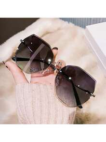 女士高端超大时尚眼镜，可修饰脸型，时尚夏季眼镜，蝴蝶形墨镜 - 灰色 - 查看 1