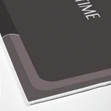 HECHO EN TURQUÍA. Alfombra turca antideslizante con estampado digital Pearl – AL4002. Suave al tacto, lavable y con reverso de fieltro antideslizante. Moderna alfombra decorativa, ideal para salón, dormitorio, cocina, pasillo o entrada. Disponible en 5 tamaños (40*60, 50*120, 50*160, 50*80, 60*100 cm). Secado rápido, muy absorbente, diseño suave y cómodo. Apta para uso en interiores y exteriores.