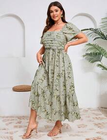 GoyRrbay Plus Size Women's Floral Maxi Dress Short Sleeve Shirred Squared Neck Flomal Long Dress - 綠底小花 - 查看 2