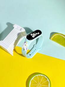 Set de 3 relojes deportivos infantiles M3 con nueva pantalla digital LED de pantalla táctil, con diseños de osito, arcoíris, caballo, zanahoria y conejito blanco, perfecto para actividades al aire libre, viajes y un regalo versátil para compañeros de clase, amigos y vuelta al colegio - Multicolor - Ver 7