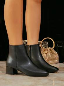 2025 秋冬女士简约百搭舒适方头中低跟踝靴