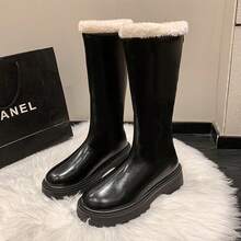 女士新款时尚优雅优质皮革过膝雪地靴，冬季保暖舒适保暖内衬高筒黑色靴子