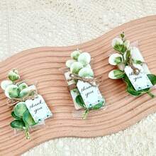 VICKYO 30 套迷你香皂礼品，适合宾客，小香皂配迷你仿桉树绿叶礼品卡，适合迎婴派对、新娘送礼会、婚礼生日派对，适合宾客