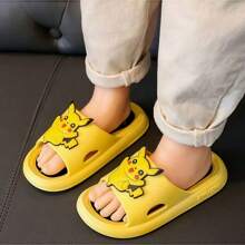 pokemon Children's Cartoon Pikachu Slippers, Boys' Non-Slip Design Slippers And Sandals With Soft Soles, Suitable For Toddlers/Young Children/Older Children In Summer For Use In Bathrooms, Indoors, And At Home. Cute And Soft-Soled Cartoon-Style Beach Shoes For Boys And Girls.