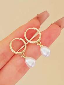 一对不锈钢防水不褪色时尚女士金/银色水滴仿珍珠耳环，适合女士日常佩戴，情人节配饰 - 耳環 - 查看 3